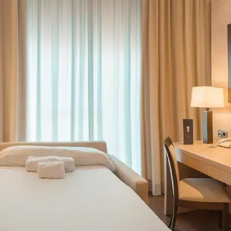 Szálloda Sh Palace 5*