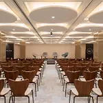 Hotel Sh Palace