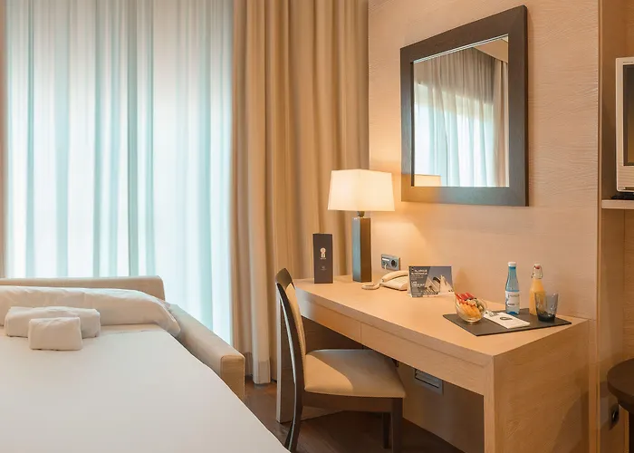 Sh 팰리스 호텔 5*