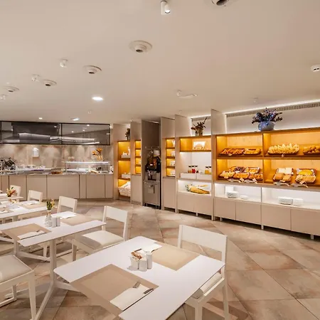 Sh瓦伦西亚宫酒店 5*