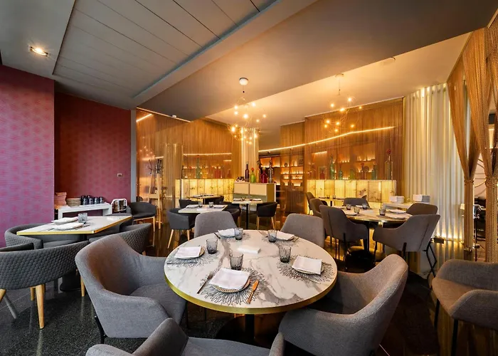 Sh瓦伦西亚宫酒店 酒店 5*